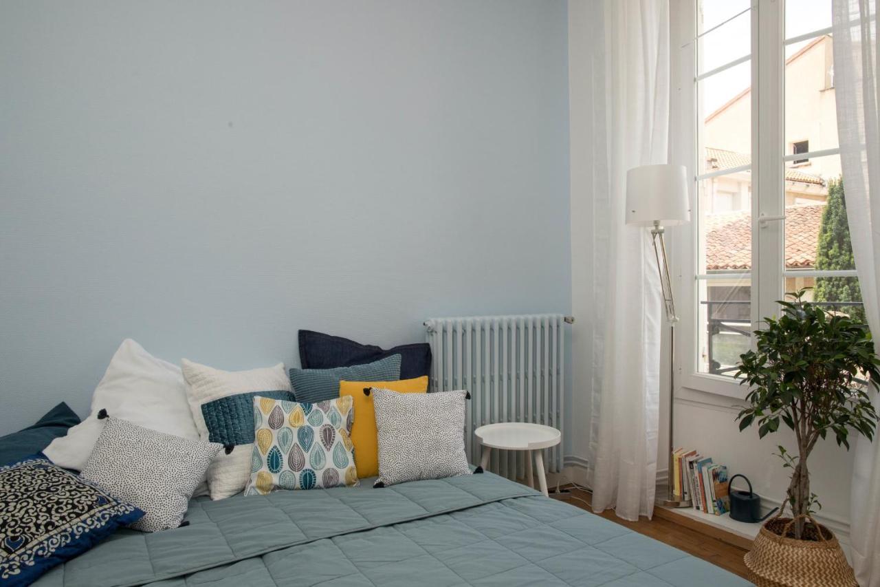 Grand Studio Zen Dans L'Hyper Centre De Poitiers Apartment Bagian luar foto