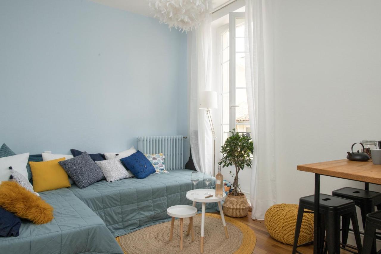 Grand Studio Zen Dans L'Hyper Centre De Poitiers Apartment Bagian luar foto